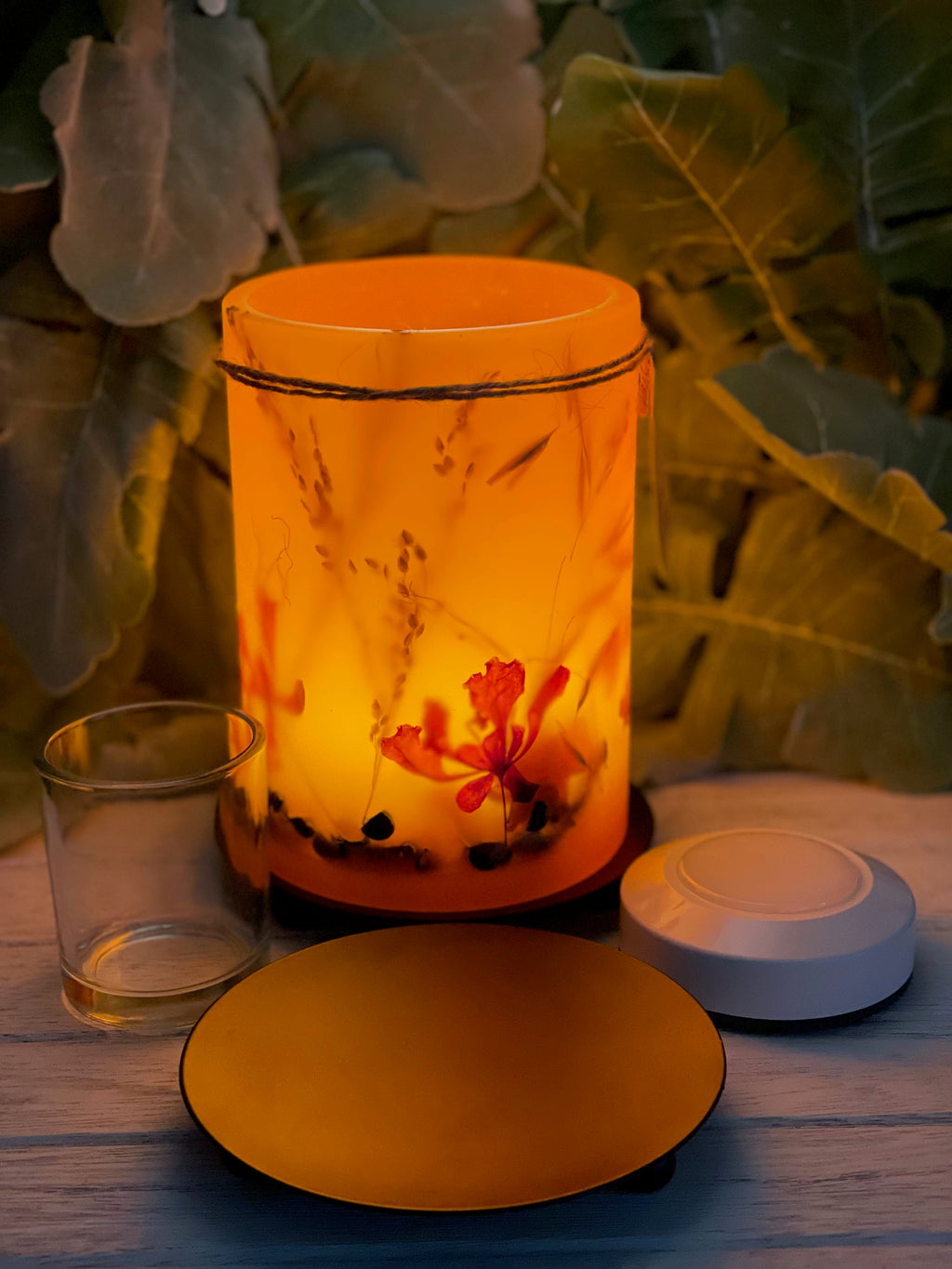 LO2C - Handcrafted Wax Lantern Candle Large